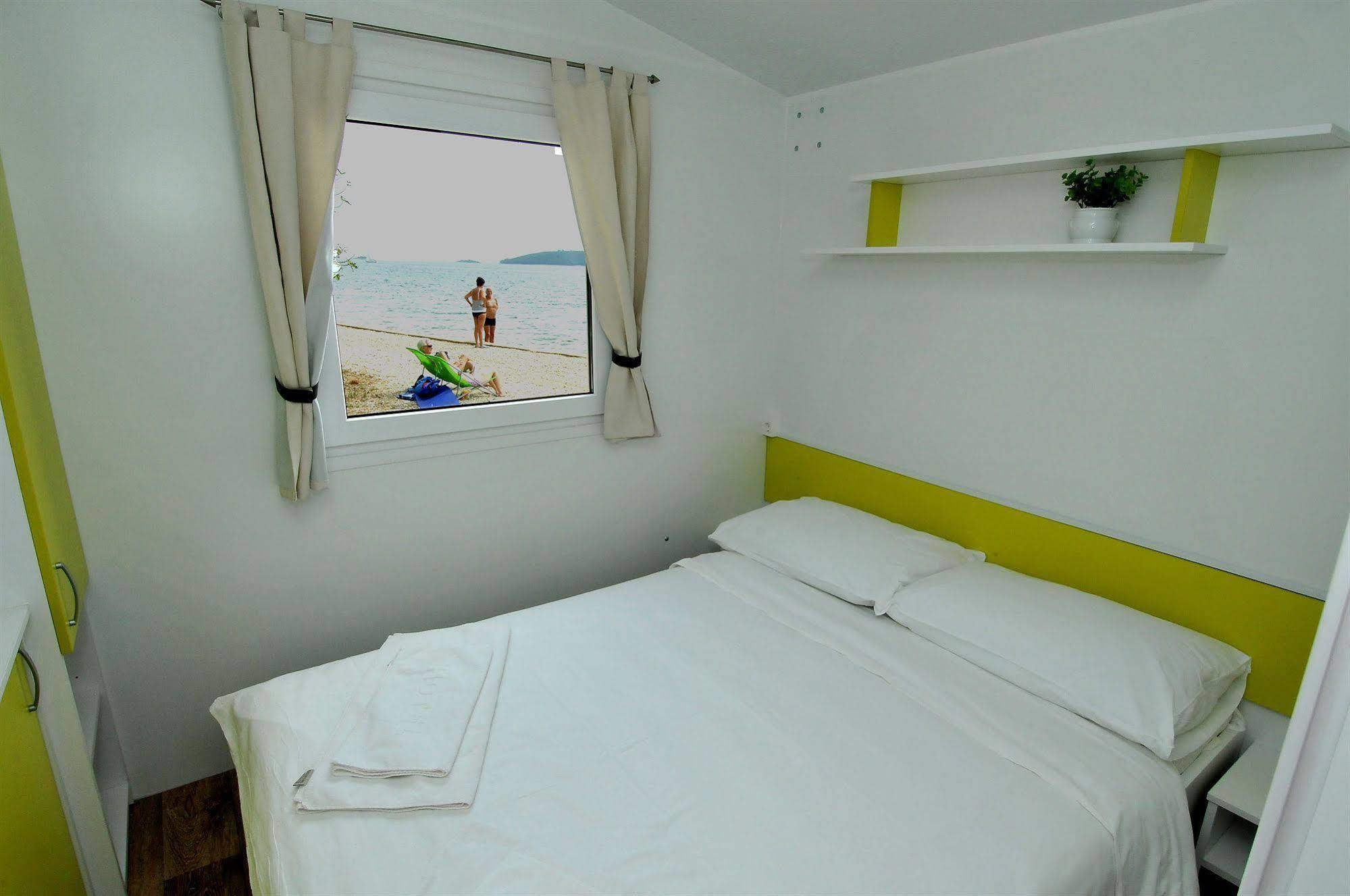 Camp Perna Hotel Kuciste Eksteriør billede